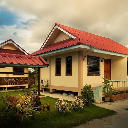 Golden Palm Resort Чиангмай Экстерьер фото